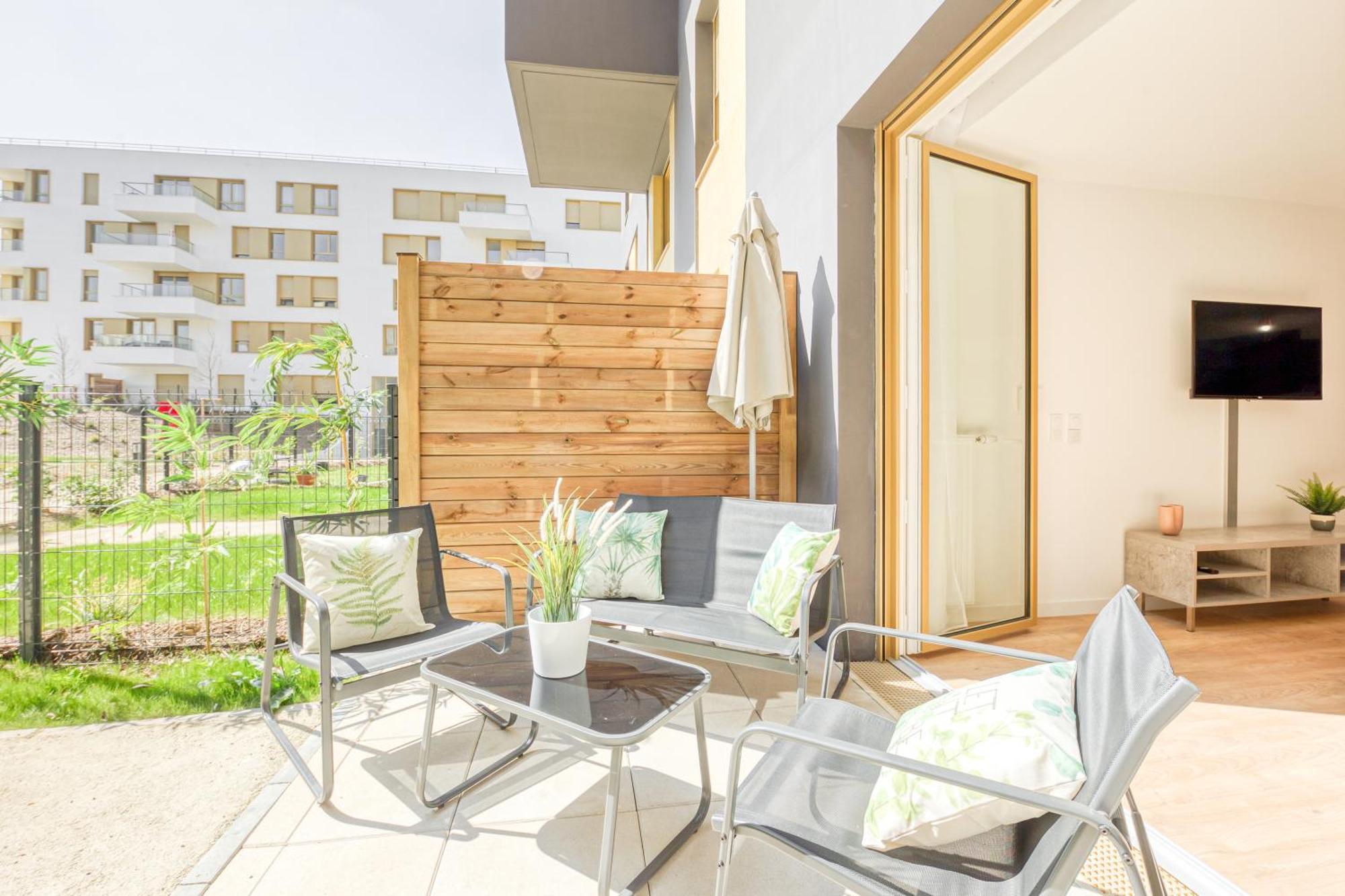 Massy Serenity - 64M2, Terrace, Balcony, Parking 外观 照片